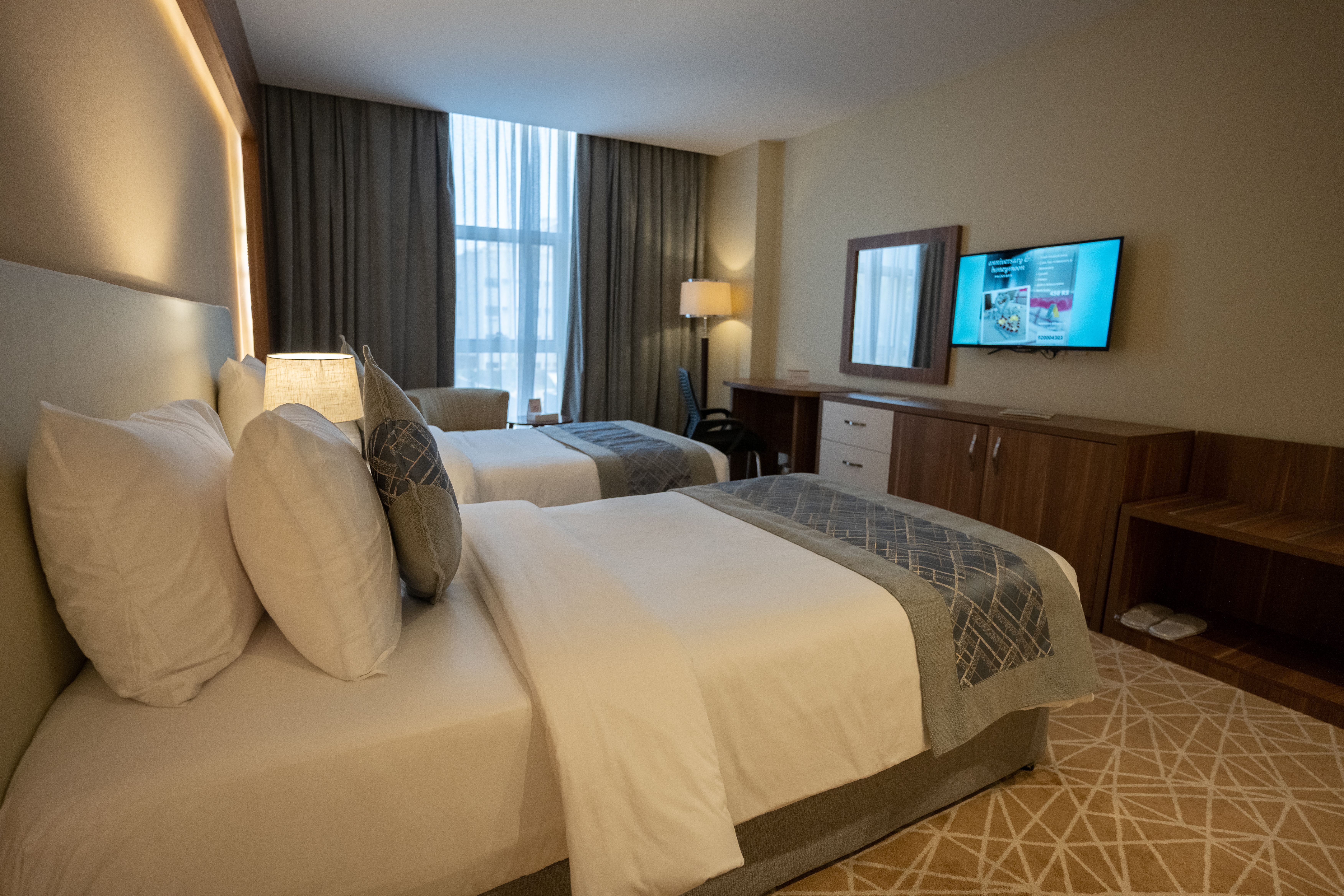 Room 03