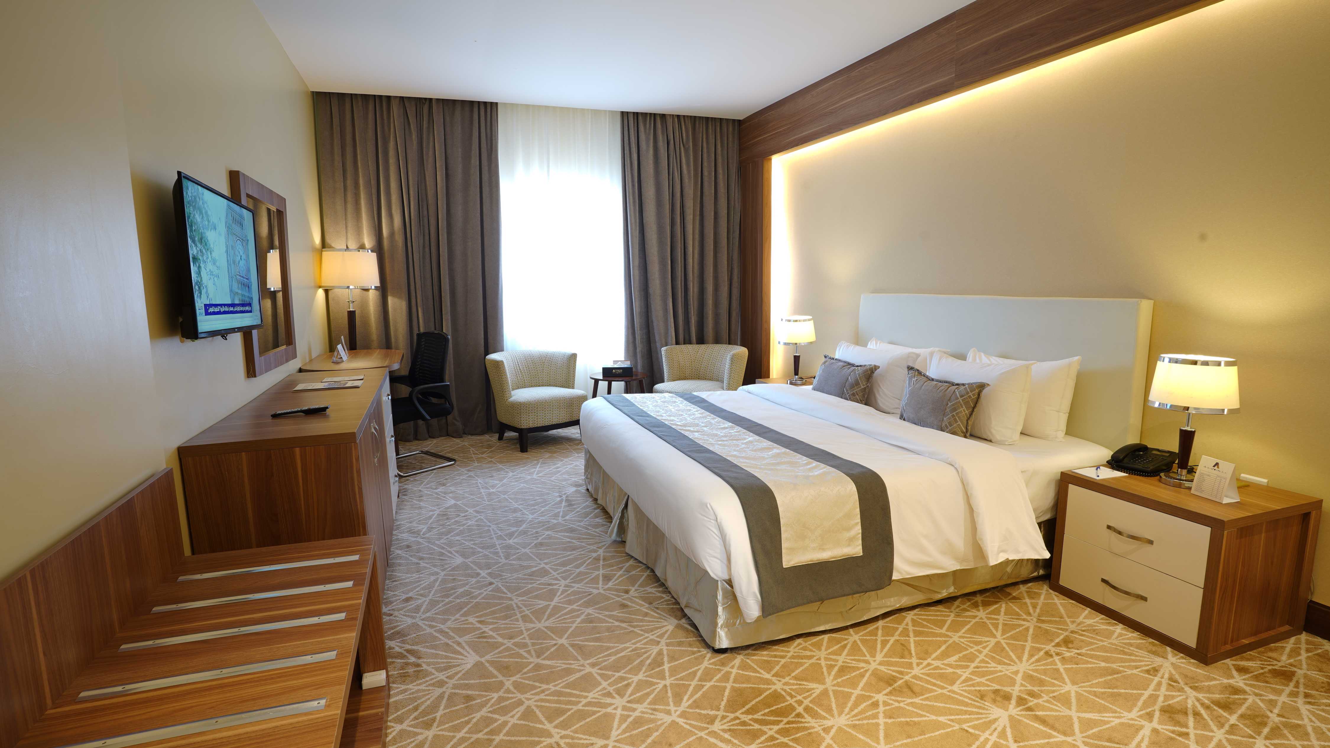Room 01